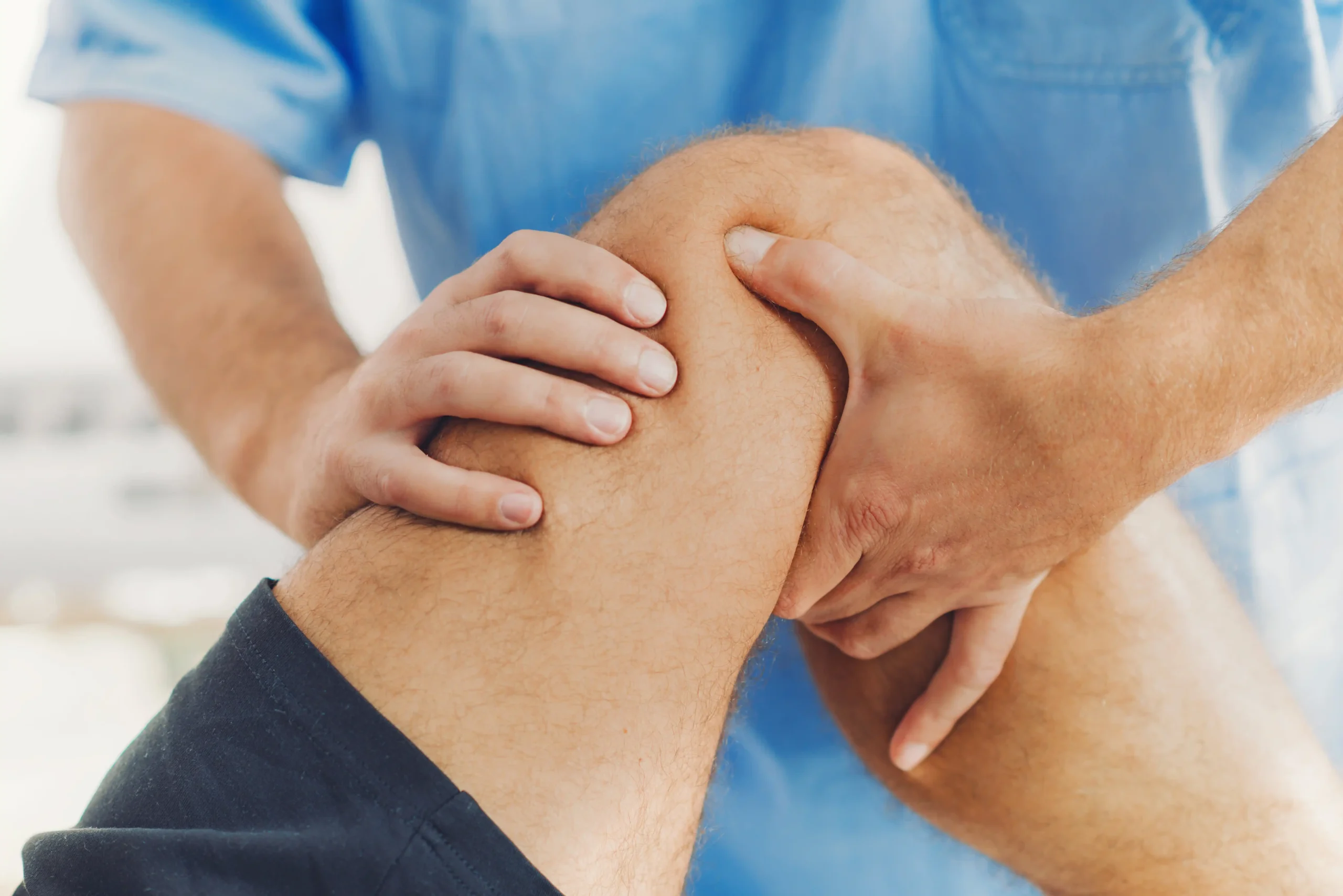 Knee assessment for knee ligament injury at KMZ Orthoman
